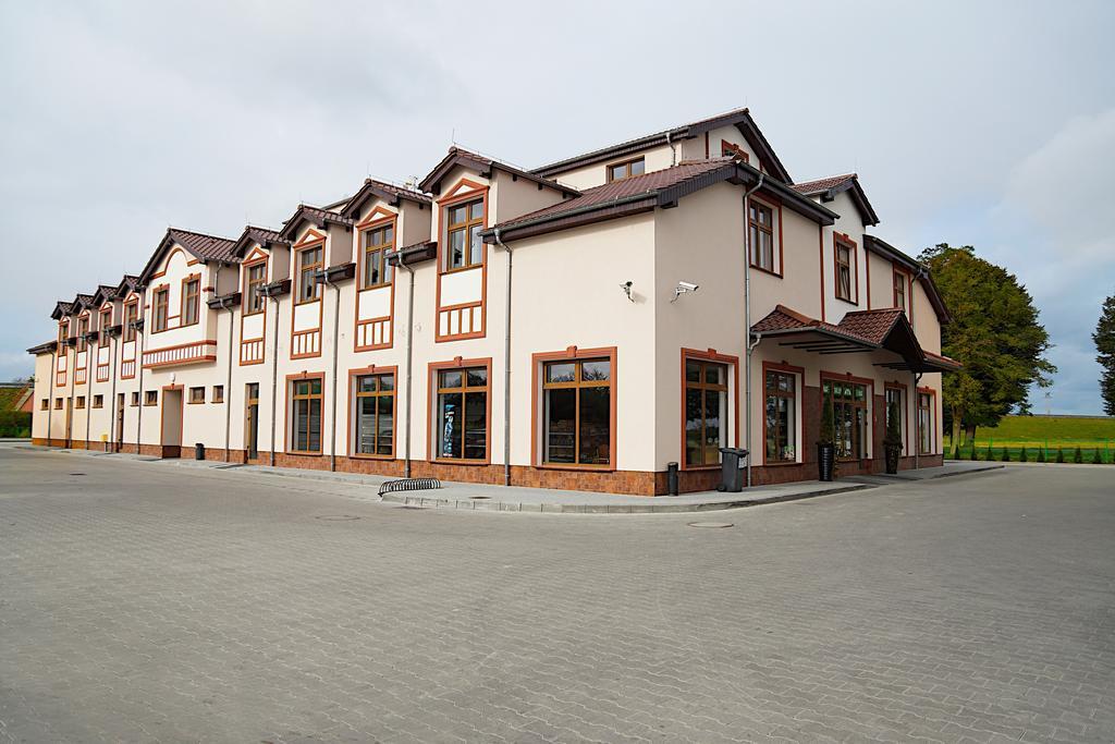 Hotel Neo Międzyrzecz Exterior foto