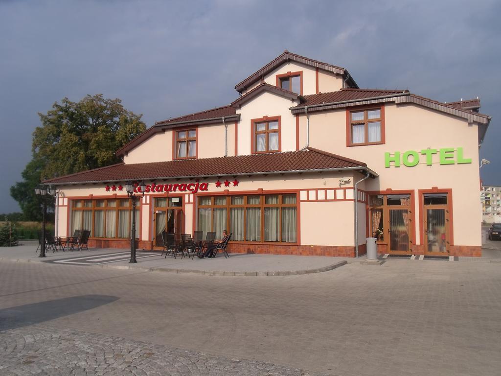 Hotel Neo Międzyrzecz Exterior foto